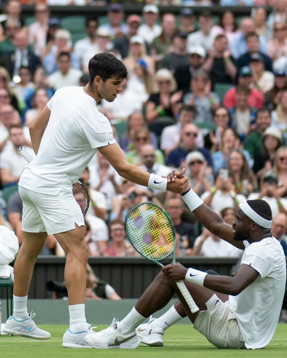开云体育在线-拉沃尔杯完胜联合杯，西西帕斯扛起全队  第1张