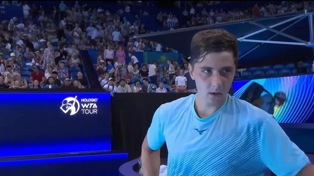 开云体育平台APP-联合杯力克法网，西西帕斯统治全场